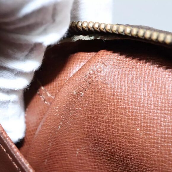 LOUIS VUITTON Monogram Compiegne 23 Clutch Bag M51847 LV Auth ti2614 - Picture 15 of 16